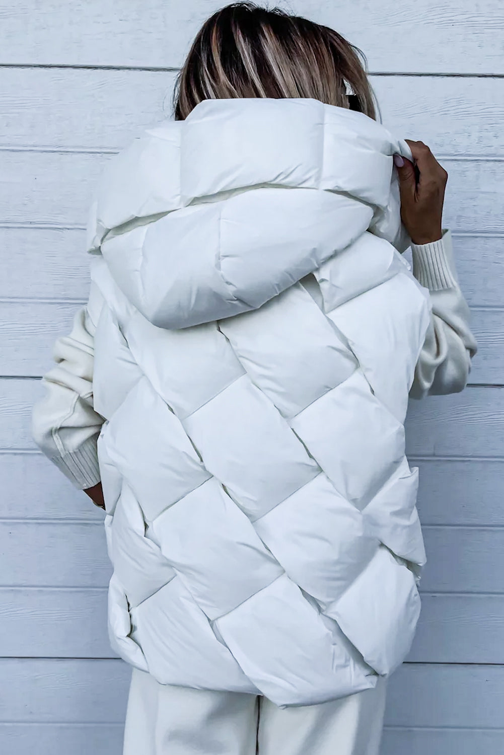 White Quilted Zipper Front Thermal Hooded Vest Coat
